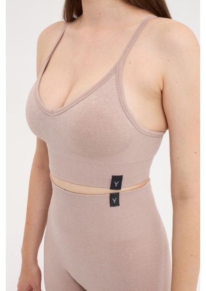 Urban Kadın Spor Sütyeni V Yaka Dikişsiz Tasarım ile Gün Boyu Konfor Polyester fırsatları