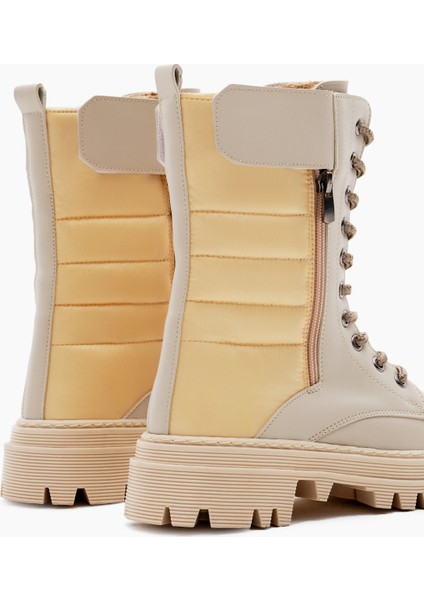 Kadın Bej Cilt Termo Taban Nakışlı Dilim Desenli Cırtlı Bağcıklı ve Fermuarlı Bot indirimleri