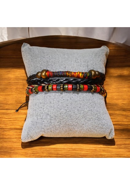 Ebruli Ip Sargılı Detaylı Ayarlanabilir Bileklik – Kırmızı Ahşap Boncuklar ile Doğal Tasarım indirimleri