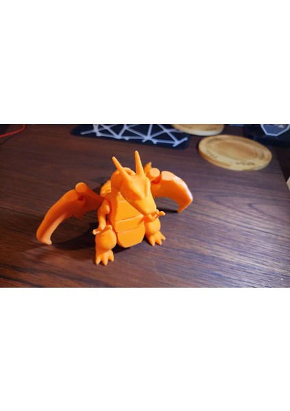 Yeni Estevia  Charizard - Fi Li Pokémon P821818 Company