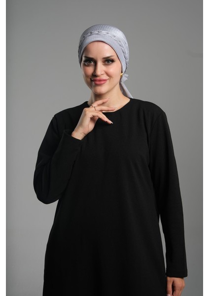 Gri Pratik Hazır Geçmeli Tesettür Bone Fukuro Piliseli Örgülü Güllü 1823_15