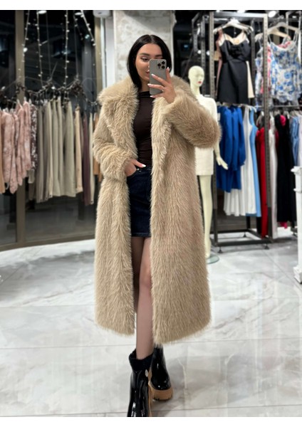 Loyra Kruvaze Yaka Uzun Kürk Kaban Bej