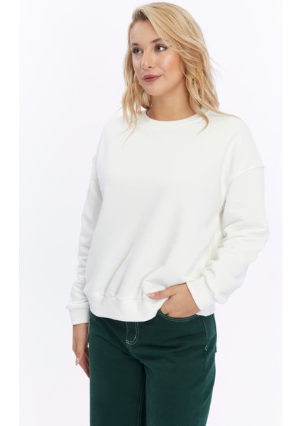 Kadife True Self Love Desenli Ekru Yumuşak Dokulu Regular Fit Bisiklet Yaka Kadın Sweatshirt