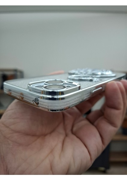 iPhone 14 Kuğulu Taşlı Tam Kamera Korumalı Sulu Simli 3D Gümüş Renk Kılıf