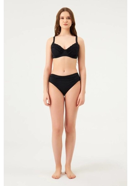 1094 Siyah Yüzücü Bikini Takımı