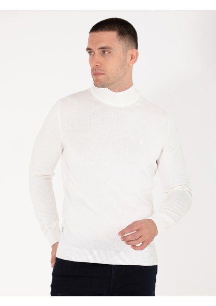 Erkek Ekru Slim Fit Yarım Balıkçı Yaka Basic Triko Kazak 50276161-VR019 modelleri