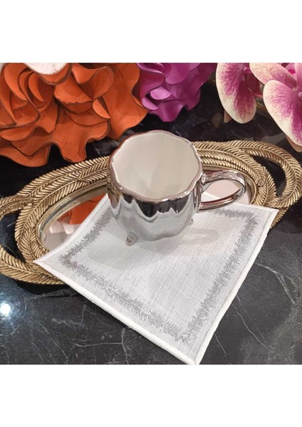 Silver Simli Sigzak Desenli Kahve Yanı Peçetesi, Kokteyl Peçete, Sunum Peçetesi 6 Adettir.