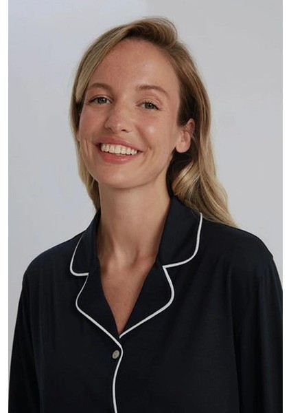 31800 Lacivert Pamuklu Önden Düğmeli Kadın Pijama Takımı modelleri