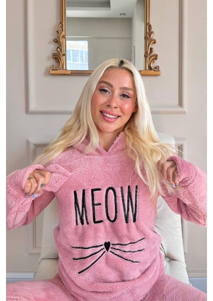 Meow Desenli Tam Peluş Pijama Takımı