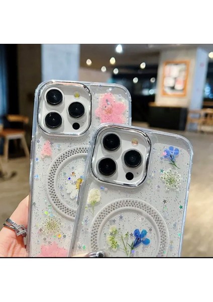 iPhone 15 Pro Max Uyumlu Taşlı Magsafe Şarj Özellikli Çiçekli Simli Kamera Çıkıntılı Lüks Kılıf