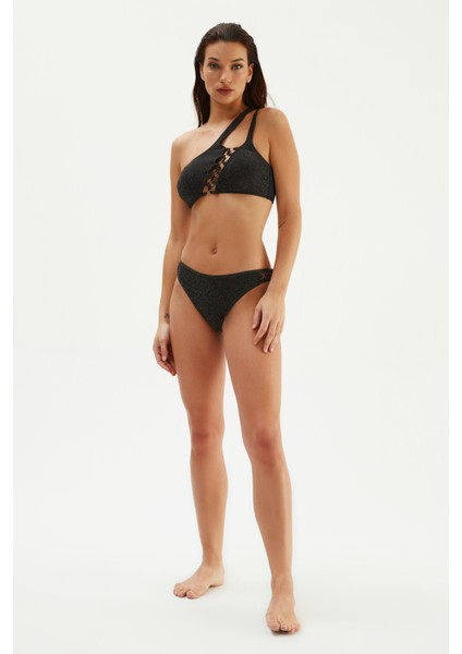 2028 Kadın Tek Omuz Bikini Takımı