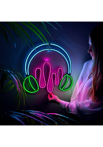 Tol Camp Kulaklık (Headphone) Neon Duvar Dekoru, Tabelası - Modern ve Şık Metal Üzerine Neon Süs | 46 cm x 44.5 cm