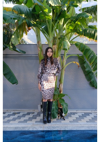 Leopar Vatkalı Elbise