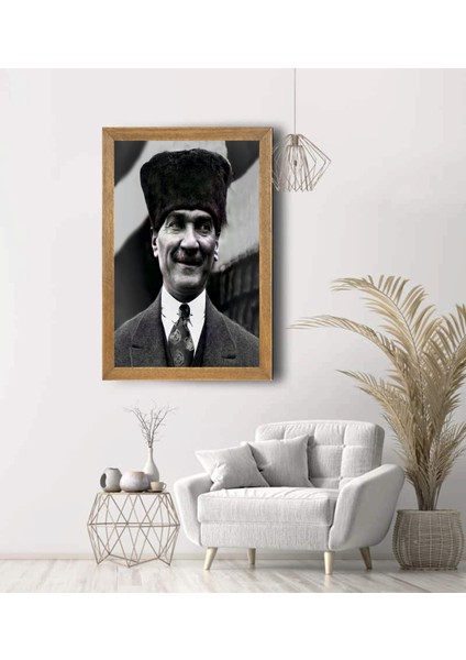 Ulu Önder Mustafa Kemal Atatürk Portresi, Çerçeveli Cam Tablo 30 x 45 cm