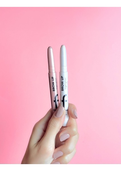 Kremsi Dokulu Brow Up Highlighter Pencil Aydınlatıcı Kalem- Gümüş (001 Diamond) 8682536072434