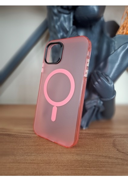 iPhone 11 Magsafe Manyetik Şarj Özellikli Arkası Buzlu Transparan Lüks Kılıf