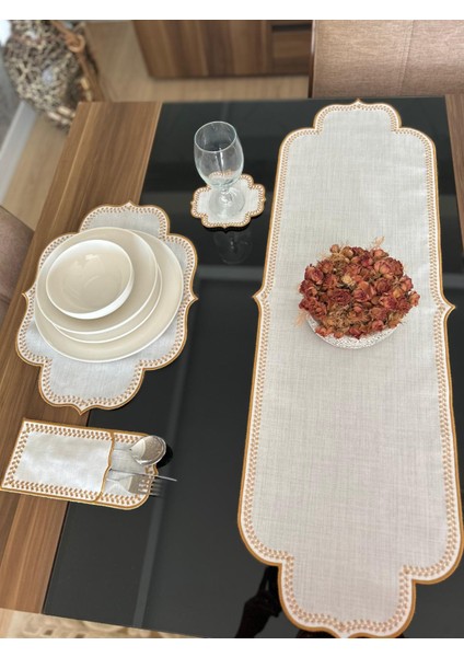 'PAVRİ' Yemek Servis Takımı Açık Krem Supla