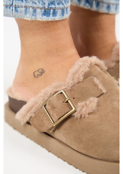 (Zeta 2 Kürklü Platform) Kadın Deri Kemerli Tokalı Sabo Vizon Terlik modelleri