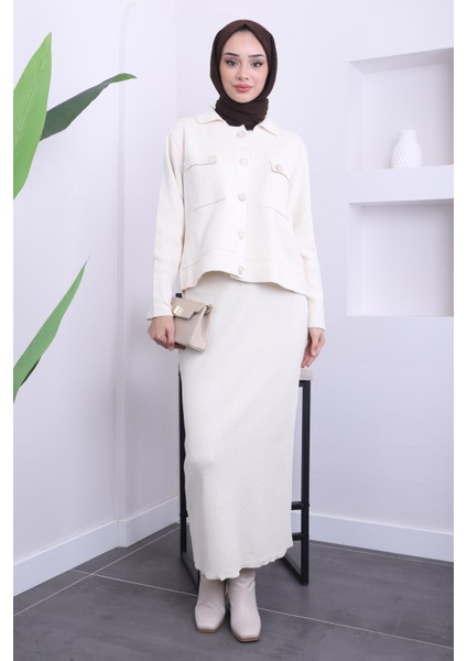 Krem Crop Hırka Etekli Triko Takım
