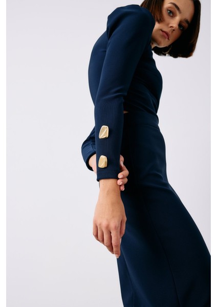 Düğme Detaylı Crop Bluz - Lacivert fırsatları