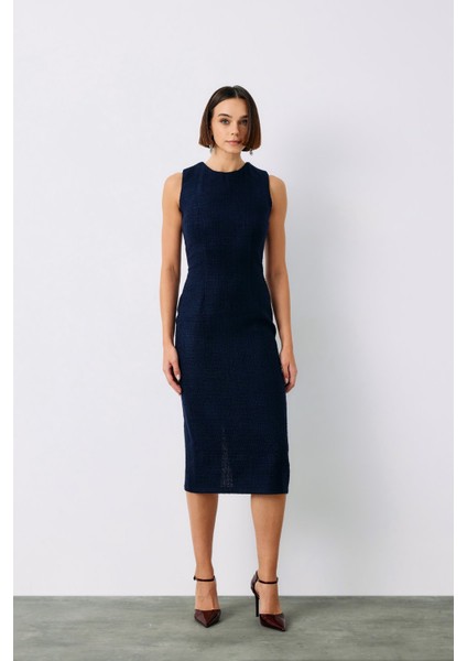 Kolsuz Uzun Tüvit Elbise - Lacivert