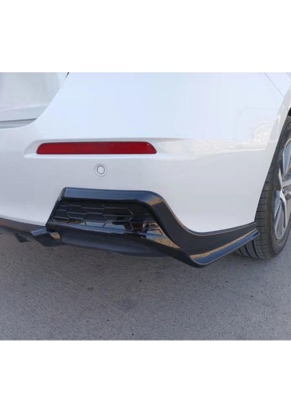 Honda Civic Fe1 Uyumlu Arka Tampon Altı Flap Piano Black 2022- fırsatları