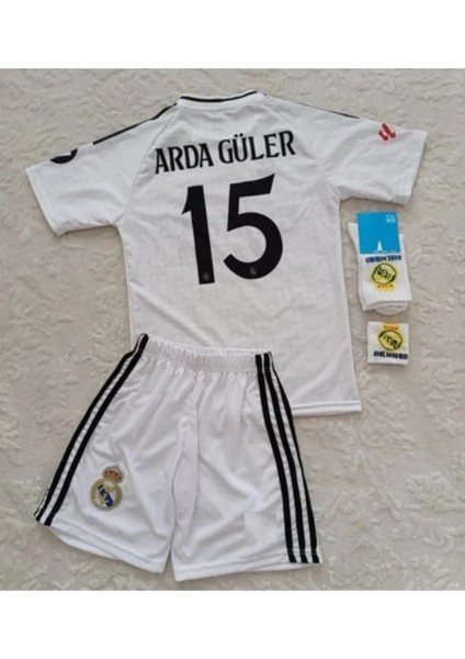 Real Madrid Arda Güler 24/25 Sezon 15 Numara Beyaz  Çocuk Alt-Üst Forma Takımı 4'lü Set Çorap+Bileklik