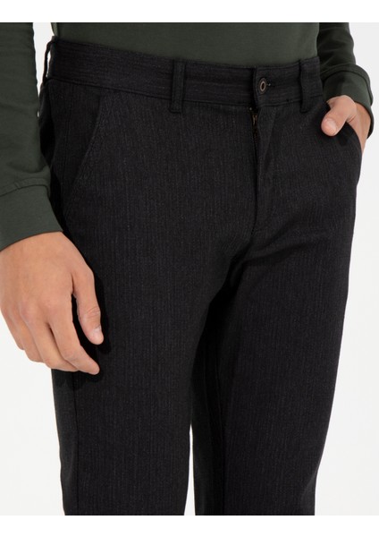 Erkek Siyah Slim Fit Keten Karışımlı Chino Pantolon 50259718-VR046 indirimleri