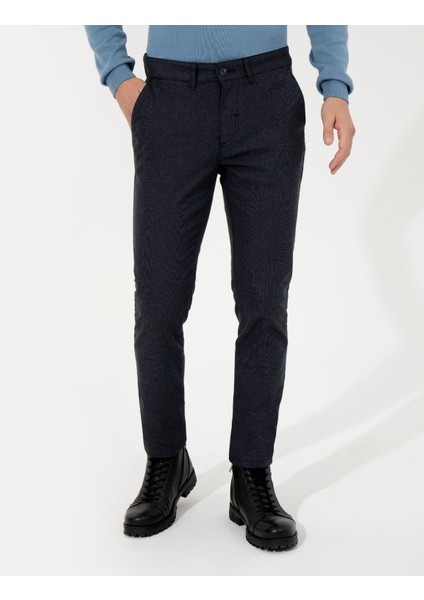 Erkek Lacivert Slim Fit Keten Karışımlı Kanvas Pantolon 50259760-VR033