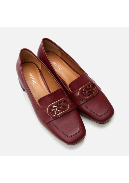 01AYH293440A780 Deri Bordo Kadın Loafer