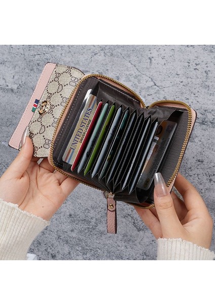 Kısa Baskılı Çoklu Kartlıklı Cüzdan (Yurt Dışından) fırsatları