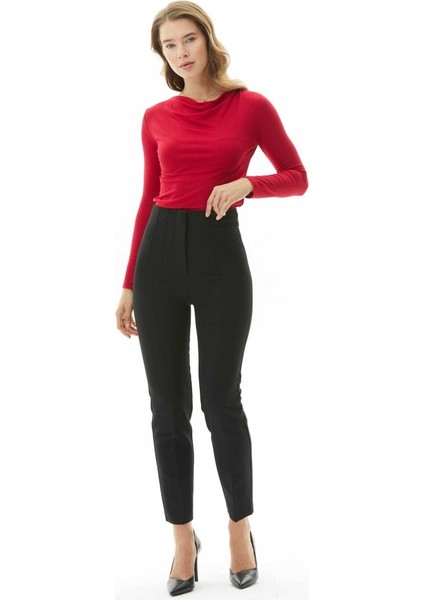 Çift Pensli Cepsiz Pantolon fırsatları