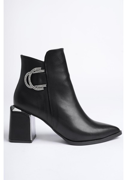 Qadra Garantili Sivri Burun Kalın Topuklu Toka Detaylı Fermuarlı Kadın Bot fiyatları