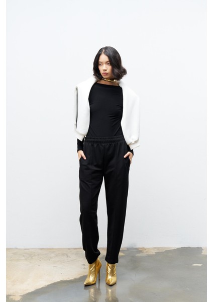 Siyah Kadın Yüksek Ayarlanabilir Bel Comfort Fit Pamuklu Jogger Pantolon