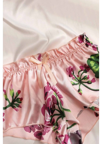 Dantel Büstiyerli Çiçekli Sütyen Şort Pijama Takımı