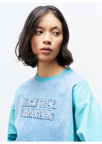 Su Yeşili Kadın Denim Üzeri Nakış Işlemeli Bisiklet Yaka Sweatshirt Dar Paça Pantolon Pamuklu Örme Alt Üst Takım fırsatları