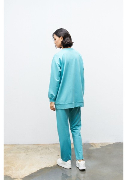 Su Yeşili Kadın Denim Üzeri Nakış Işlemeli Bisiklet Yaka Sweatshirt Dar Paça Pantolon Pamuklu Örme Alt Üst Takım indirimleri