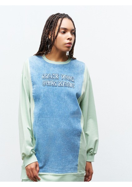 Çağla Yeşili Kadın Denim Üzeri Nakış Işlemeli Bisiklet Yaka Sweatshirt Dar Paça Pantolon Pamuklu Örme Alt Üst Takım modelleri