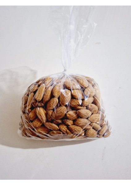 Badem İçi Çiğ 500 gr
