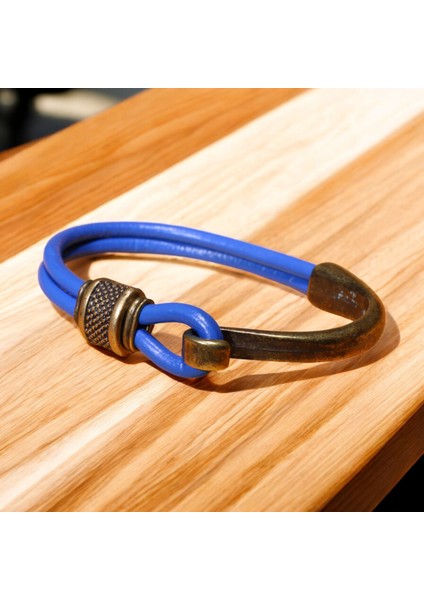 Antik Sarı Kanca ve Metal Boncuklarla Mavi Deri Bileklik - Şık Tasarım, 3 Beden Seçeneğiyle Modern ve Retro Dokunuş fiyatları