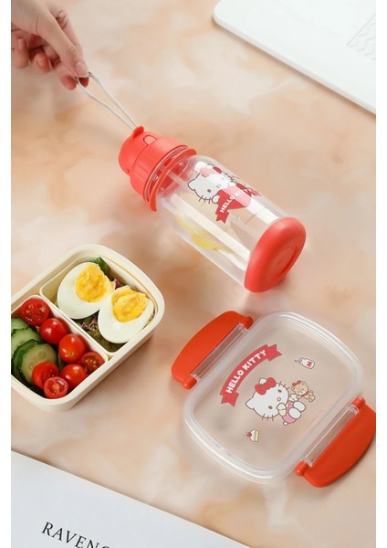 Sanrio Lisanslı Plastik Yemek Kabı ve Suluk Seti - Hello Kitty modelleri
