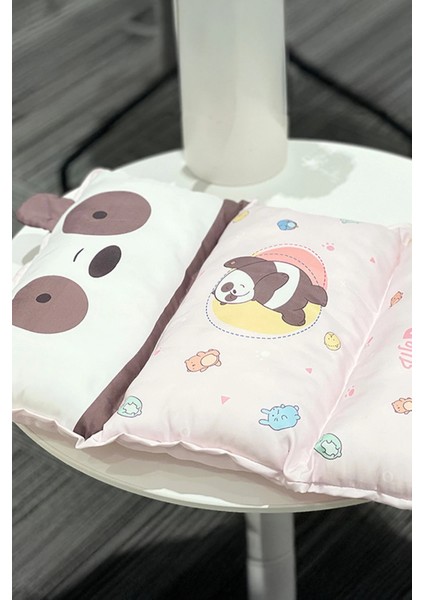 We Bare Bears Lisanslı Katlanabilir Şekerleme Yastığı - Panda