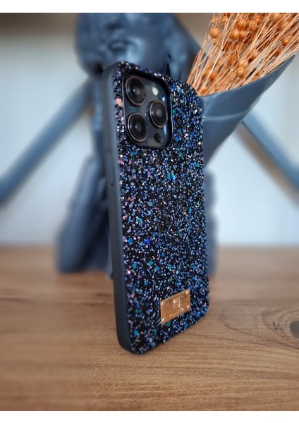 iPhone 14 Pro Max Uyumlu Simli Taşlı Kamera Çıkıntılı Içi Kadife Lüks Kılıf fiyatları