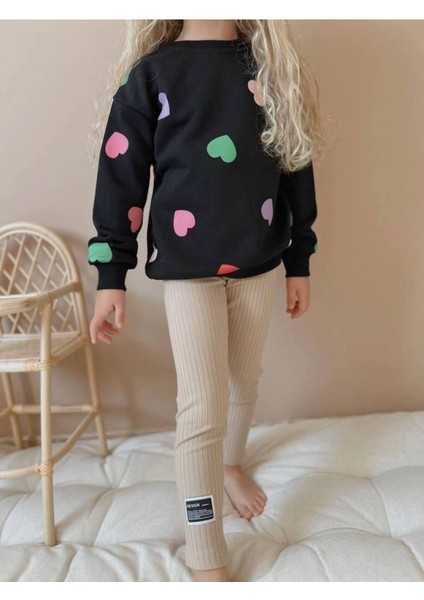 Kalp Baski Detayli Sweatshirt ve Fitilli Tayt Takim