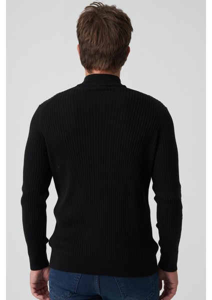 Águeda 1284 Slim Fit Yarım Balıkçı Triko Siyah fırsatları