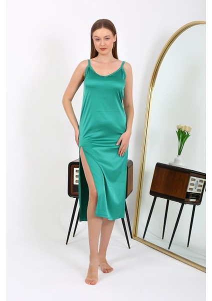 Yırtmaçlı Uzun Saten Gecelik Zümrüt 7410 indirimleri