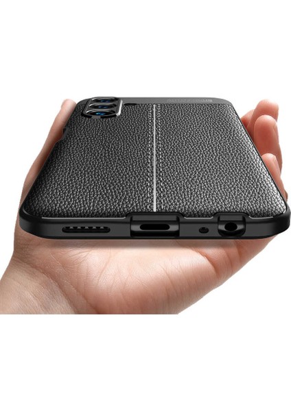 - Samsung Galaxy A04S - Kılıf Auto Focus Karbon Niss Silikon Kapak - Siyah - T24382