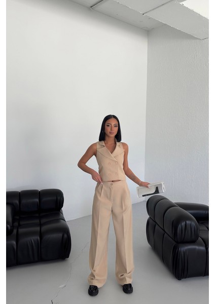 Kadın Şal Yaka Dört Düğmeli Yelek fırsatları