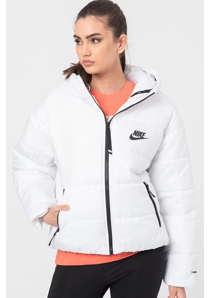 Sportswear Therma Fit Repel Synthetic Fill Jacket Beyaz Kadın Mont