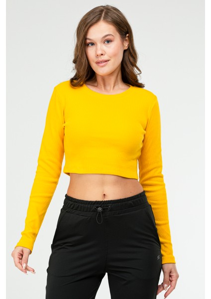 Sarı Slim Fit Pamuklu O Yaka Crop Top Kaşkorse Kadın Tişört SF-0760